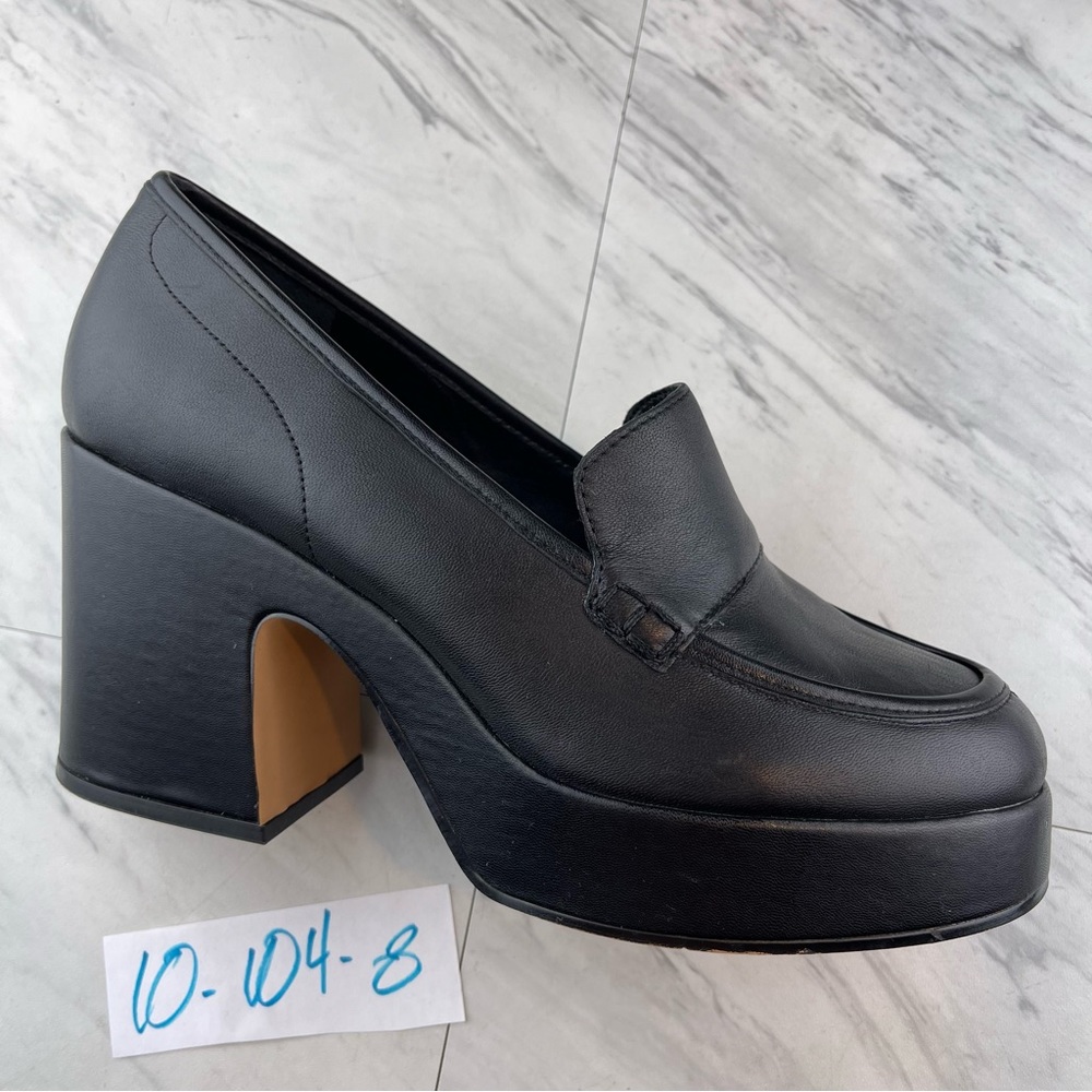•Vince Camuto McKaties Loafers, Women's Size 10 Black Leather MSRP $129•
